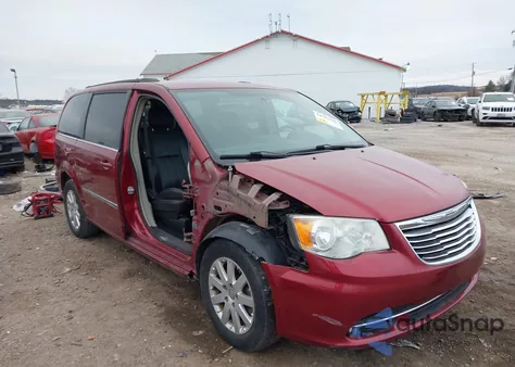 2014 Chrysler Town & Country Touring from USA, damaged, VIN 2C4RC1BG9ER294283